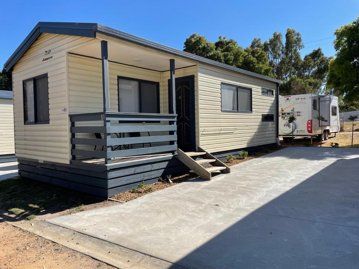 Acacia Caravan Park & Holiday Units Ararat Exterior photo