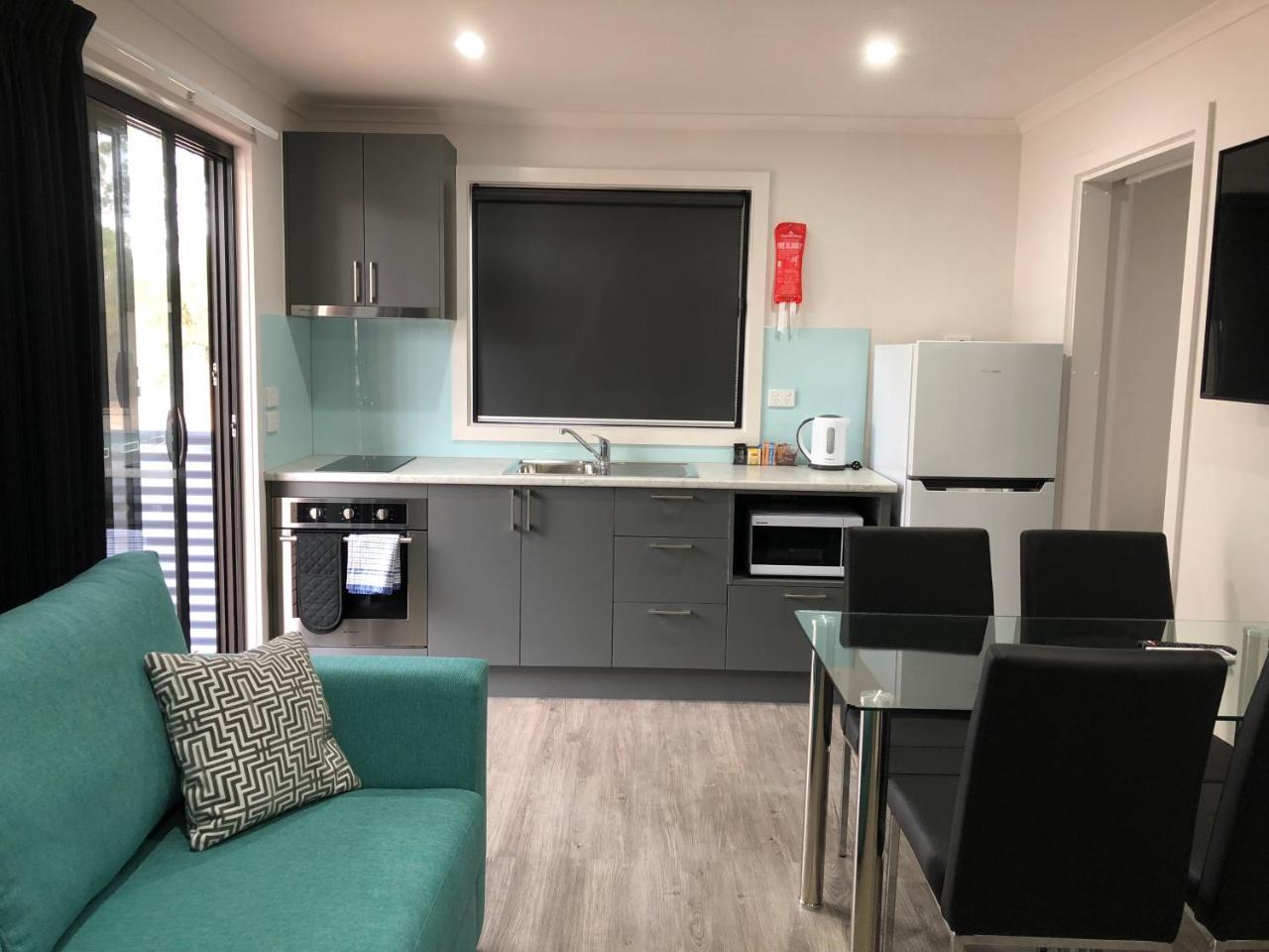 Acacia Caravan Park & Holiday Units Ararat Exterior photo